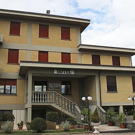 Hotel Il Focolare Fabro Exterior photo